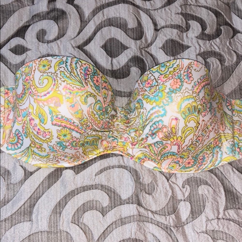 Victoria’s Secret Bikini Top